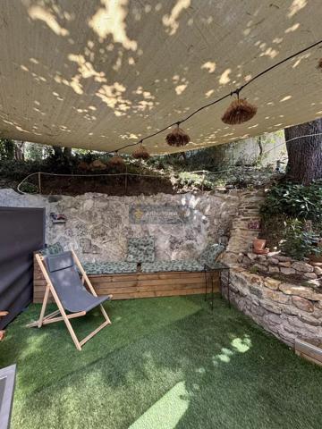 Vente Terrain 242 m2 à Fréjus