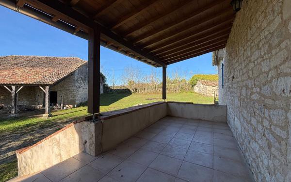 Maison à vendre    4 pièces •  Belmont-Sainte-Foi