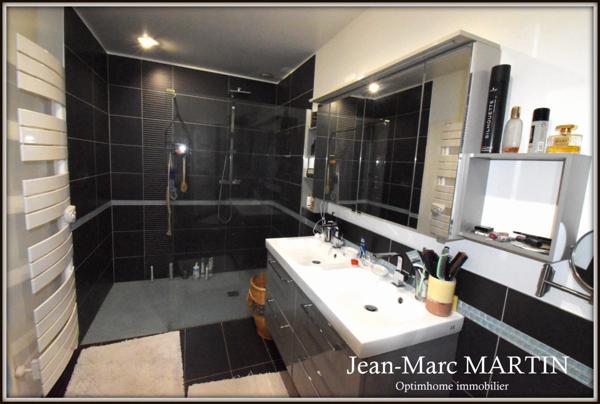 Maison-Loft d'Exception (258m²) à Tourcoing proche de Mouvaux alliant Design, Espace et Efficacité Énergétique