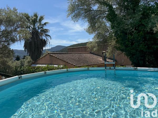 Maison à vendre 6 pièces 219 m² Solliès-Pont