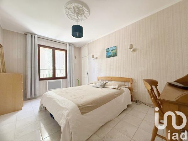 Maison à vendre 6 pièces 219 m² Solliès-Pont