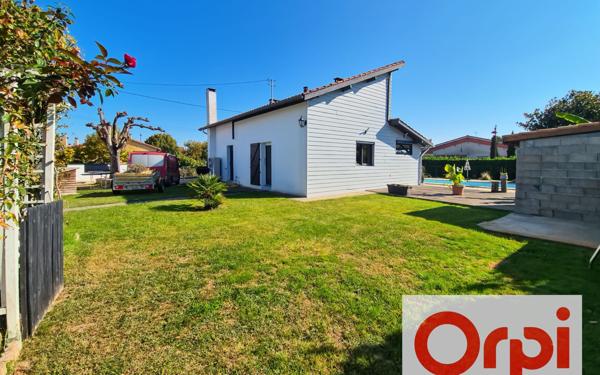 Maison à vendre    5 pièces • 205 m2 Castelnau-d'Estrétefonds