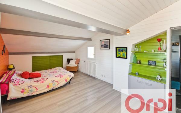 Maison à vendre    5 pièces • 205 m2 Castelnau-d'Estrétefonds