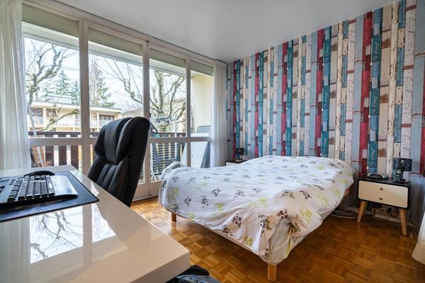 T3 lumineux de 63 m² avec balcons, grande cave - Annecy secteur Gendarmerie