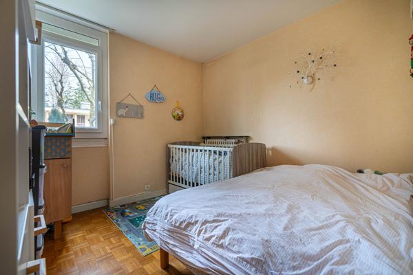 T3 lumineux de 63 m² avec balcons, grande cave - Annecy secteur Gendarmerie