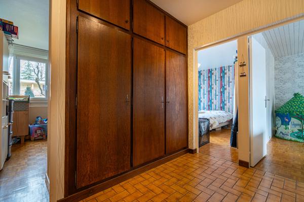 T3 lumineux de 63 m² avec balcons, grande cave - Annecy secteur Gendarmerie