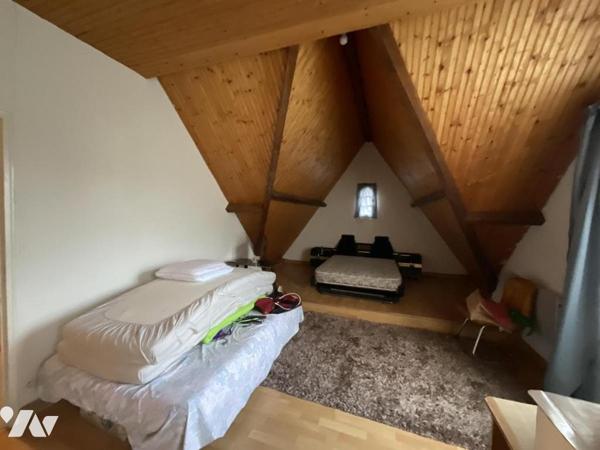 MAISON LE HINGLE + HANGAR 