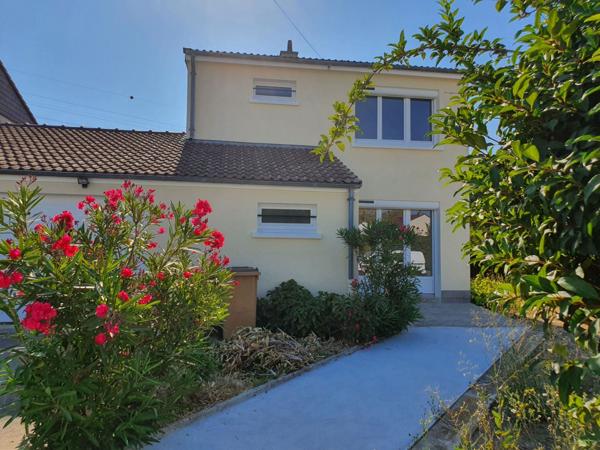 Location Maison85 m² - 4 Pièces - VILLEMANDEUR (45700)