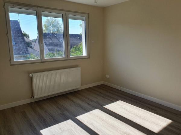 Location Maison85 m² - 4 Pièces - VILLEMANDEUR (45700)