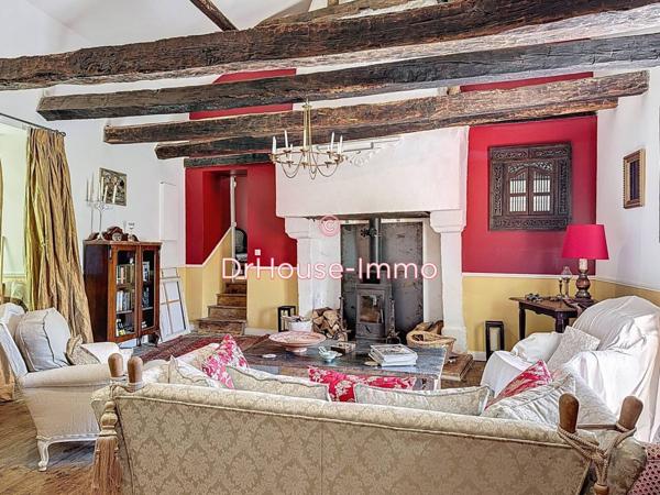Maison à vendre 10 pièces de 240 m²