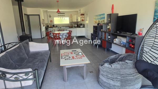 Maison à CLEGUEREC, 56480 - 5 pièces 315m²