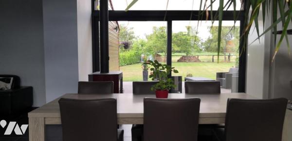 SUPERBE GRANGE RENOVEE AVEC GOUT SUR LE SECTEUR DE BEUVRY LA FORET
BIEN D'EXCEPTION