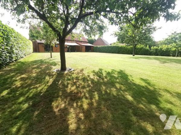 SUPERBE GRANGE RENOVEE AVEC GOUT SUR LE SECTEUR DE BEUVRY LA FORET
BIEN D'EXCEPTION