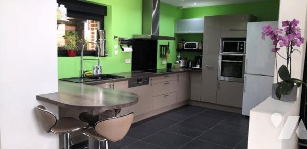 SUPERBE GRANGE RENOVEE AVEC GOUT SUR LE SECTEUR DE BEUVRY LA FORET
BIEN D'EXCEPTION