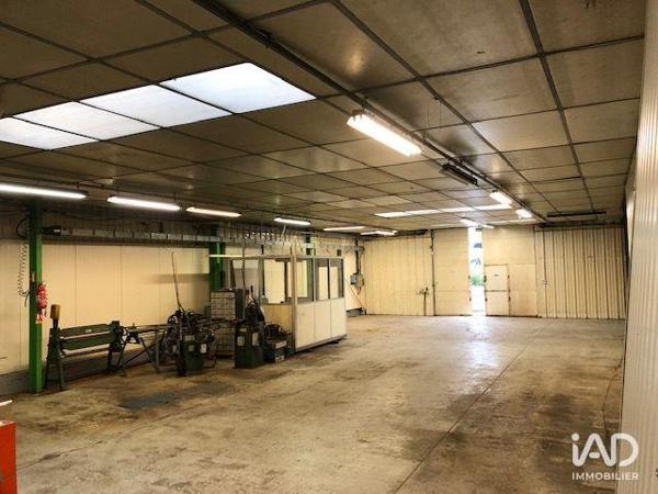 Location local d’activité 255 m² Boissy-sous-Saint-Yon