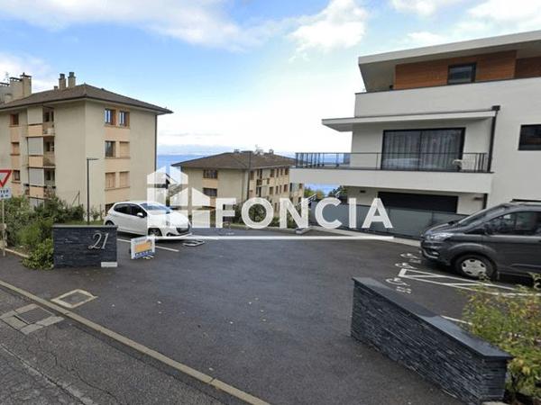 Location Parking - LIEU DIT LE BENNEVY Evian Les Bains 74500