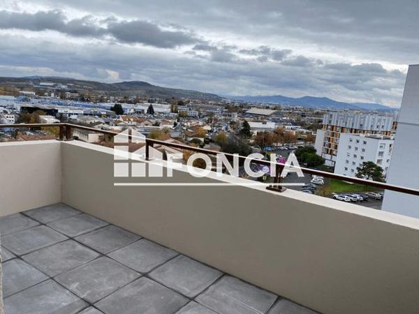Location Appartement 2 pièces 42.93 m² - 254 RUE DE L'ORADOU Clermont-ferrand 63000