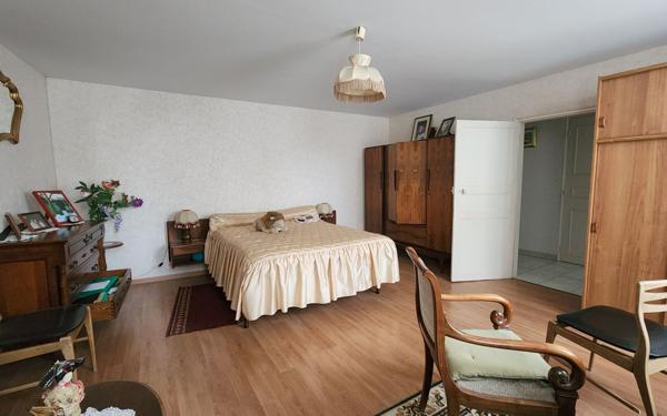 Maison à vendre    2 pièces •  Lorris