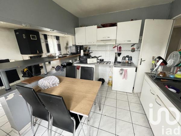 Pavillon 5 pièces de 95 m² à Bonnac-la-Côte (87270)