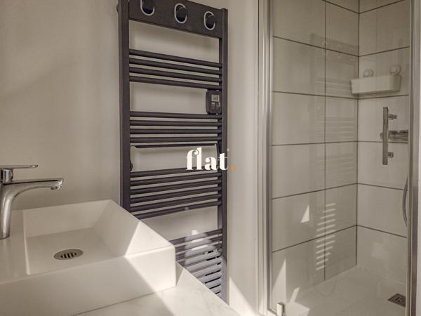 Appartement
                                                                                                                                                                                                                                                                                                                        4 pièce(s)                                                                                                                                                                                                          2 chambre(s)                                                                                                                                                                                                          82.29  m²
