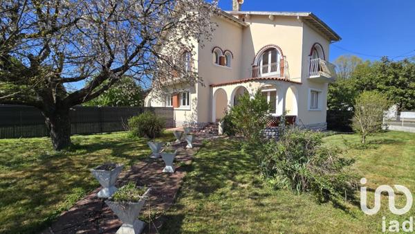 Maison à vendre 8 pièces 185 m² Lescar