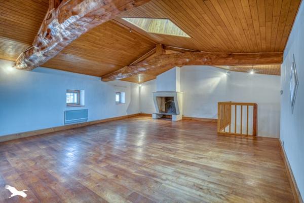 Maison à vendre |  Sainte-Bazeille |  8 pièces | 213 m²