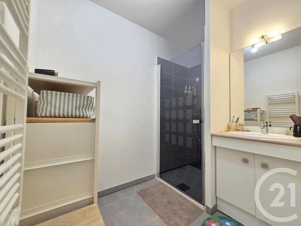 Appartement F2 à vendre  2 pièces - 39,03 m 2   LA SEYNE SUR MER  - 83