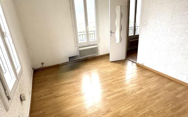 Appartement à vendre    3 pièces • 50,47 m2 Contes