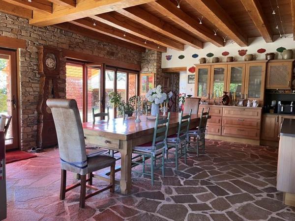 Maison à vendre |  Janailhac |  7 pièces | 301 m²