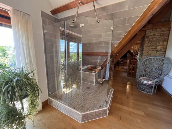 Maison à vendre |  Janailhac |  7 pièces | 301 m²