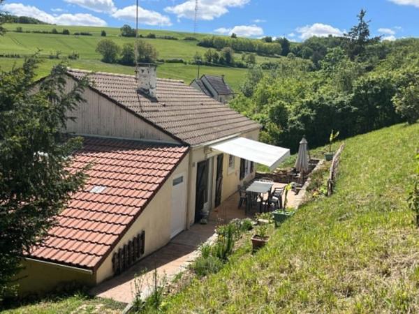 Maison dans Mouffy