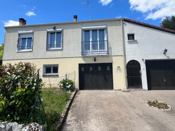 Maison dans Mouffy