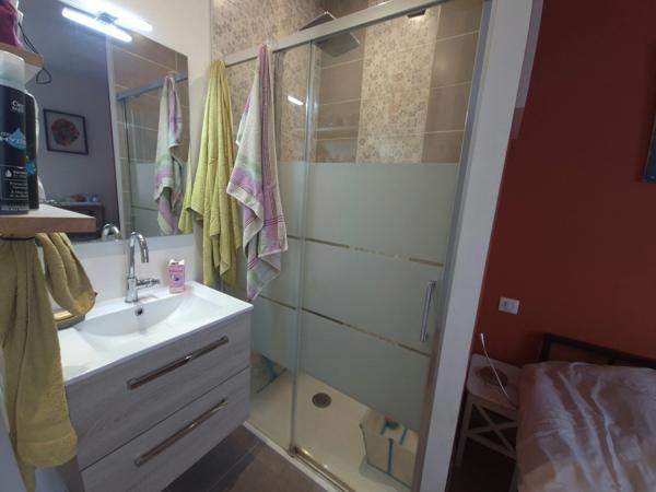 Le Charme et le Cachet d'une Maison de Ville Rénovée - Grenoble - Flaubert - Jardin d'environ 200m² au Calme