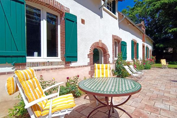 Vente longère 227 m² 8 Pièces Nogent-le-Roi