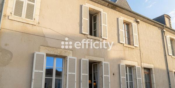 Immeuble
         5 pièces
        - 118 m² Exclusivité 248 000 € *