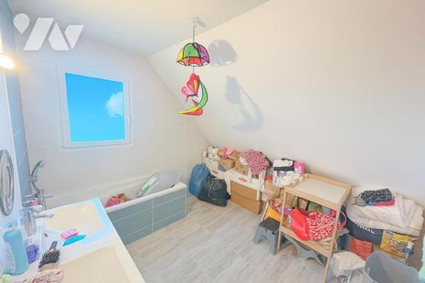 PLOUGONVELIN - CONTEMPORAINE 2022 Sur 486m² de terrain