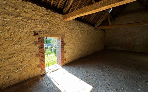 Maison à vendre    2 pièces • 73 m2 Saint-Denis-d'Authou