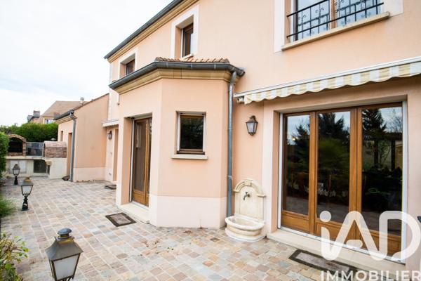 Maison à vendre 6 pièces 187 m² Triel-sur-Seine