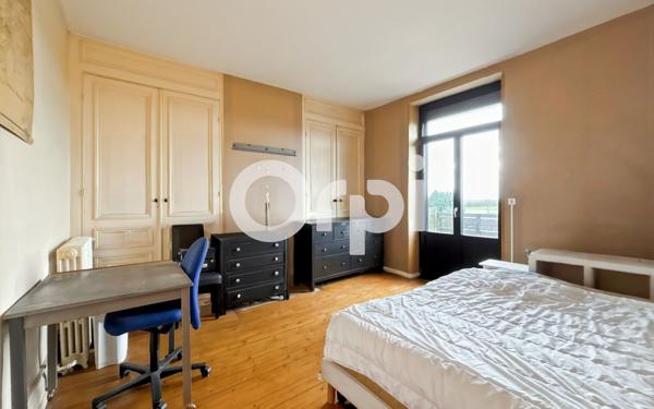 Maison à vendre    4 pièces • 175 m2 Colembert