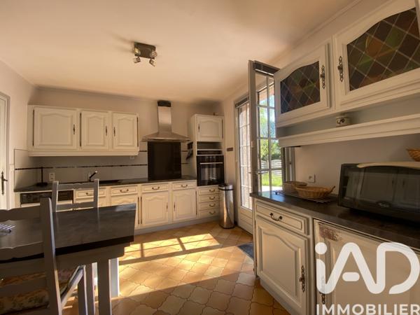 Maison à vendre 8 pièces 164 m² Rambouillet