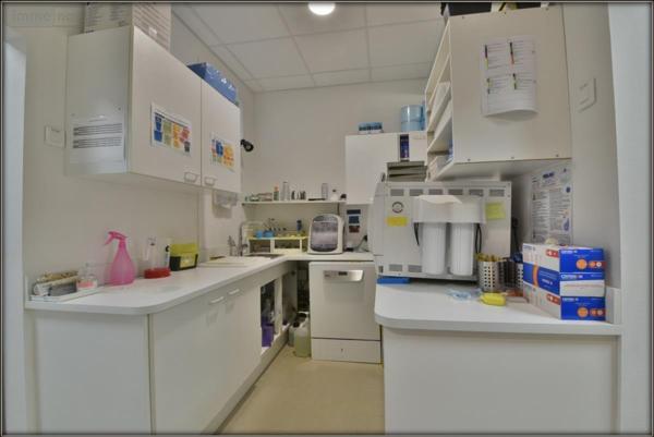 Local commercial à vendre à Le Rheu en Ille-et-Vilaine (35650), ref : 060-V216