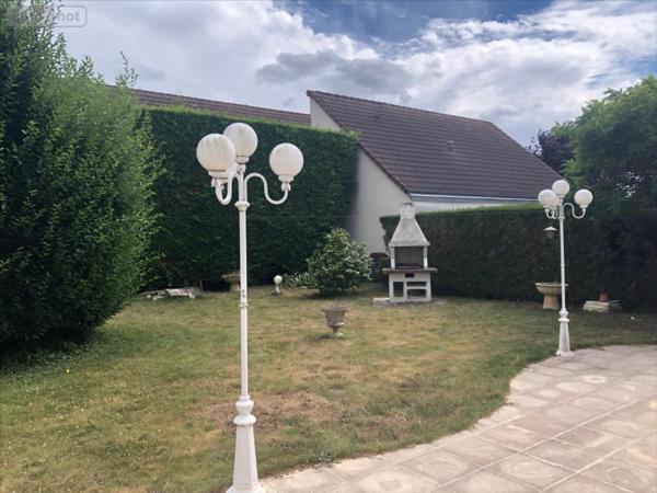 Maison à vendre à Saint-Sulpice-de-Pommeray dans le Loir-et-Cher (41000), ref : 41002-1014915