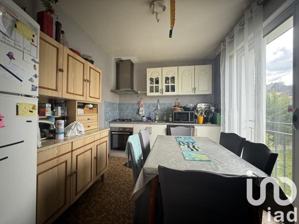 Maison à vendre 5 pièces 98 m² Château-Gontier-sur-Mayenne