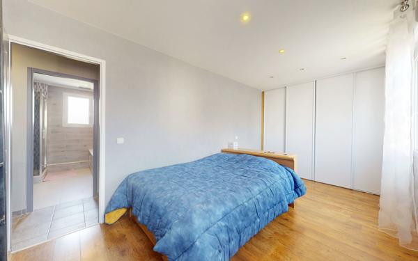 Maison à vendre    5 pièces •  Marange-Silvange