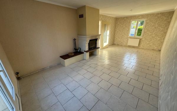 Maison à vendre    5 pièces •  Nogent-le-Rotrou