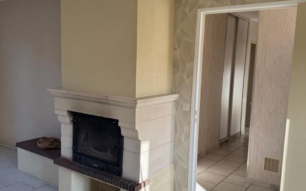 Maison à vendre    5 pièces •  Nogent-le-Rotrou