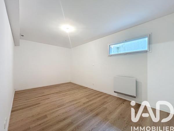 Maison à vendre 8 pièces 168,9 m² Nazelles-Négron