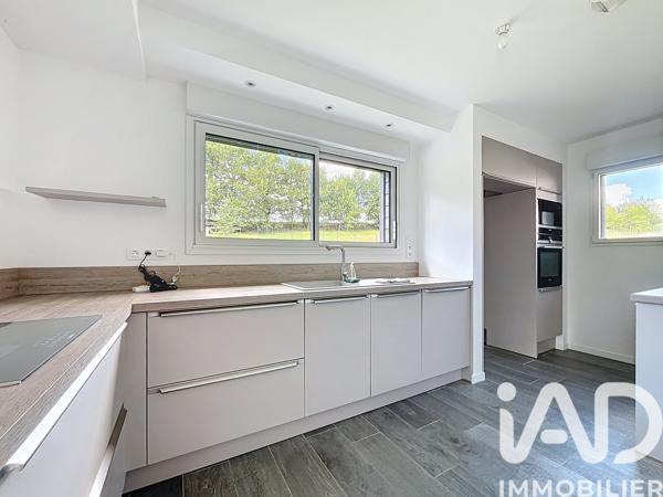 Maison à vendre 8 pièces 168,9 m² Nazelles-Négron