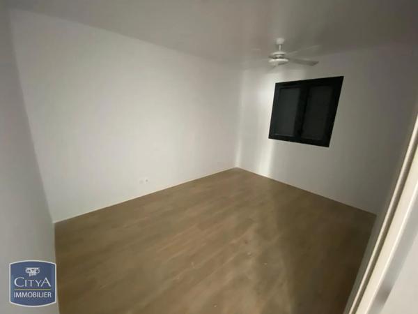 Appartement à louer 2 pièces 41.11m² Le Tampon (97430)