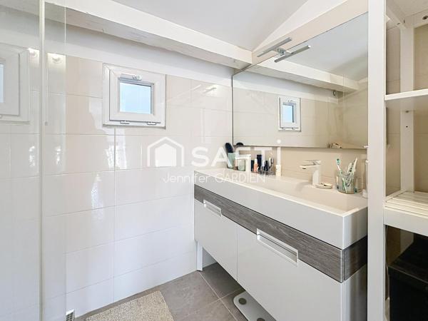 Joli Duplex d'environ 74m² - Proche Boulevards